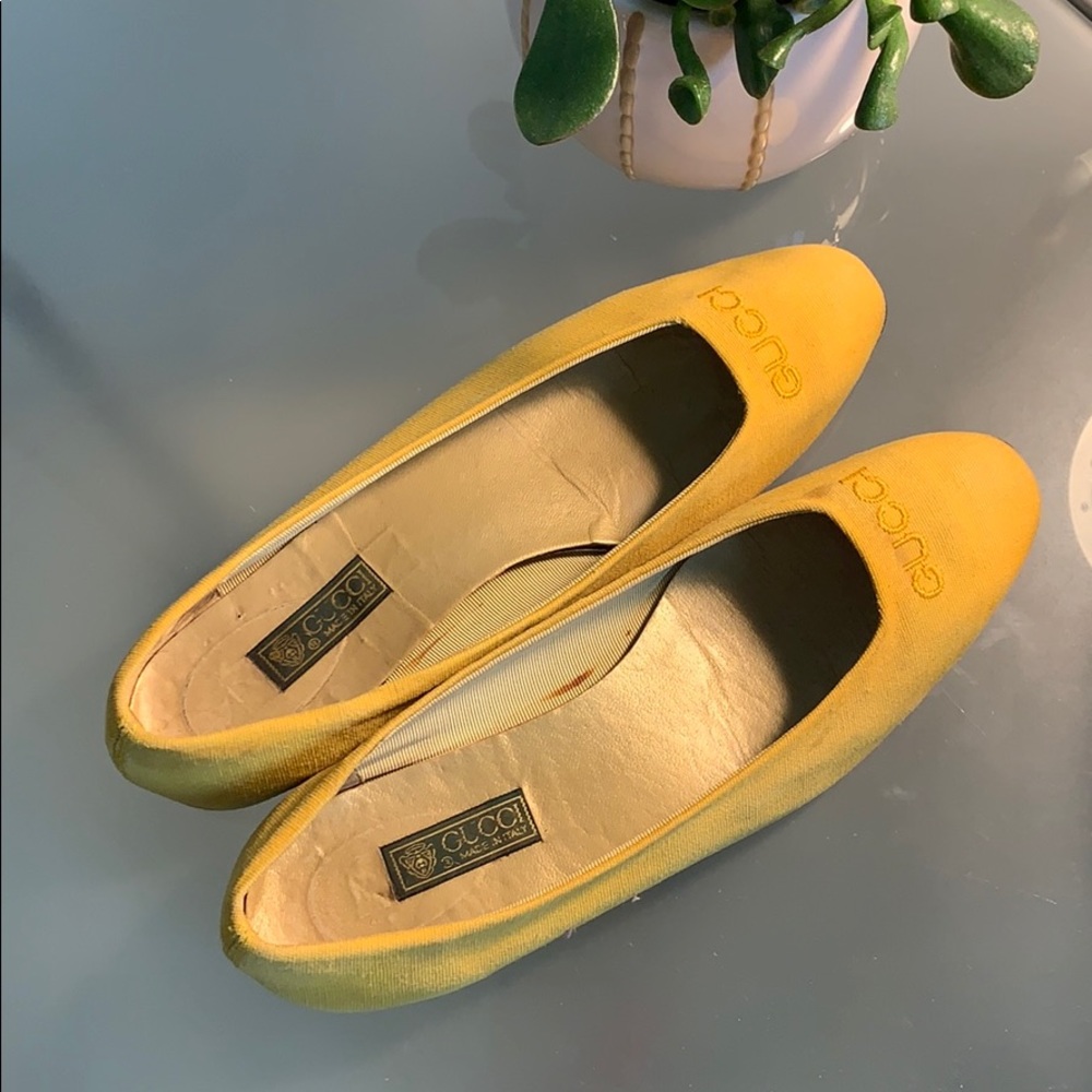 GUCCI FLATS Yellow VTG 1990